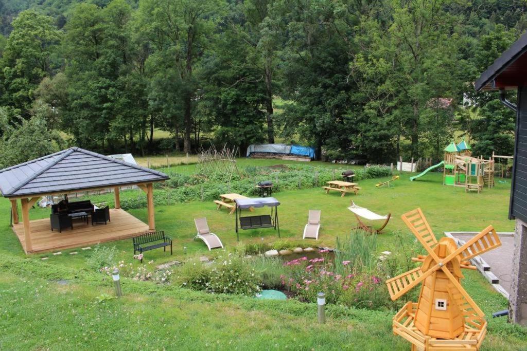 La Ferme De Rochesson, Jacuzzis & Piscine Commune Apartman Kültér fotó